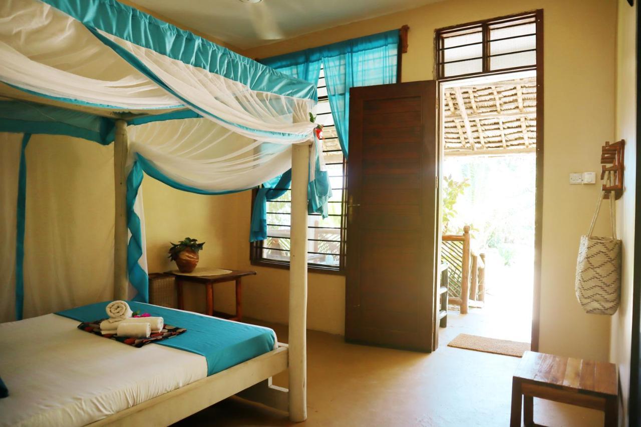 نونغوي Darwesh Nyumba Lodge المظهر الخارجي الصورة