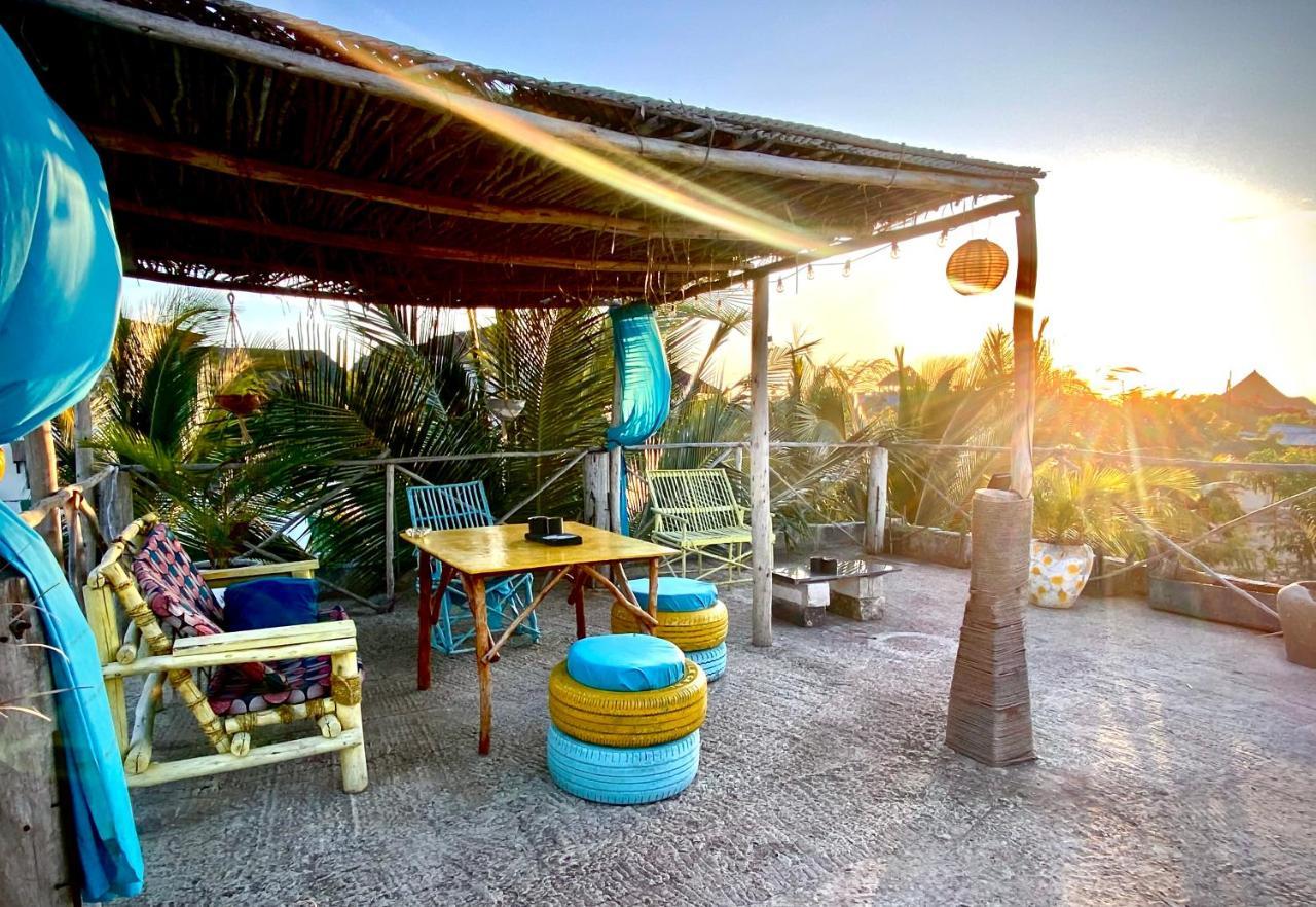 نونغوي Darwesh Nyumba Lodge المظهر الخارجي الصورة