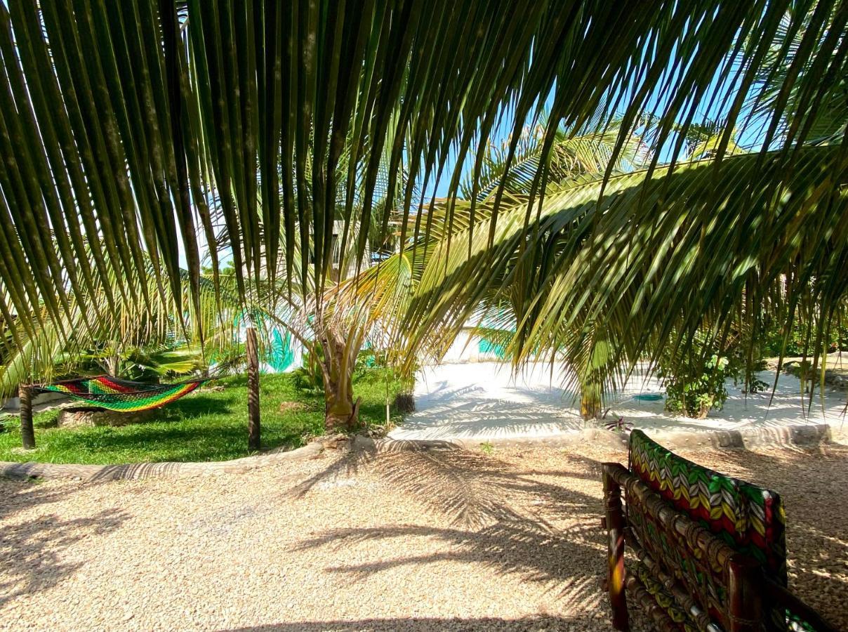 نونغوي Darwesh Nyumba Lodge المظهر الخارجي الصورة