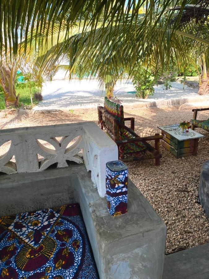 نونغوي Darwesh Nyumba Lodge المظهر الخارجي الصورة